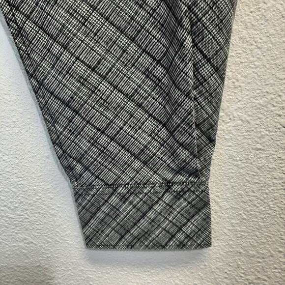 Perry Ellis Men's Long Sleeve Button Down Motion Stretch Dress Shirt l Size: L - Picture 4 of 7